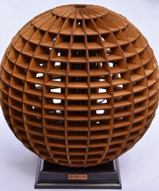 Holzlampe